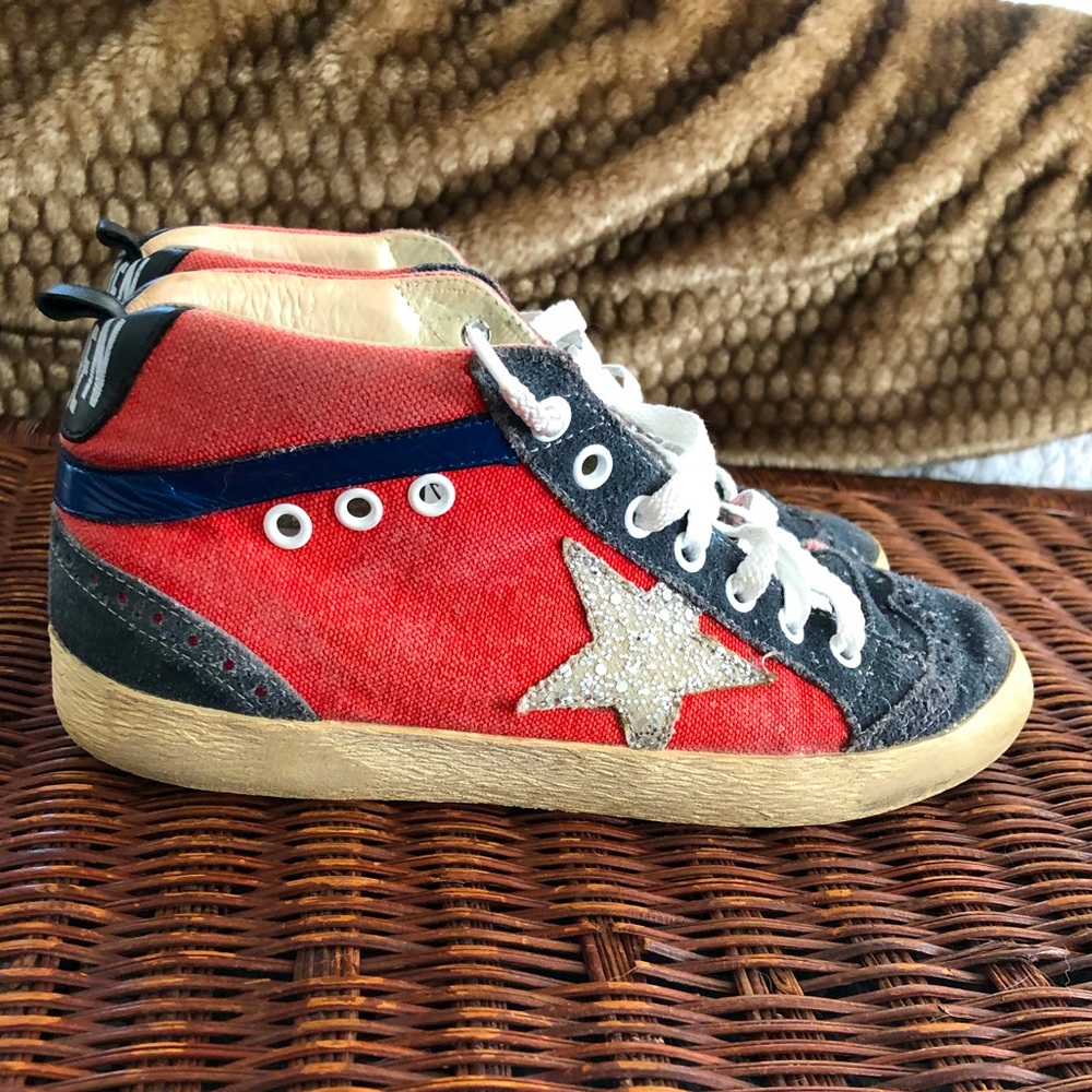FLASH SALE!! 🤎🤍Golden Goose Midstars Red + Navy